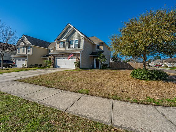 2nd image of 3033 Adventure Way