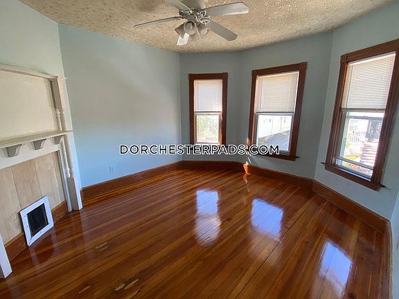 5th image of 34-2 Linden St