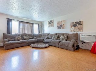 9417 Lawrence Ct #A, Schiller Park, IL 60176
