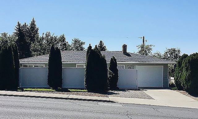 1st image of 4009 W Francis Ave