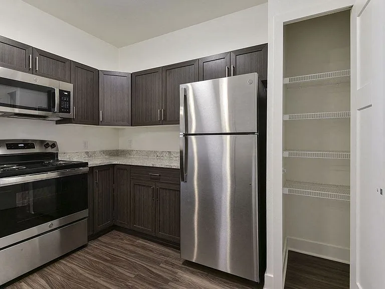 Dodson Pointe Apartment Homes — Photo 72