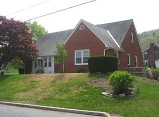 201 Jefferson St, Schuylkill Haven, PA 17972