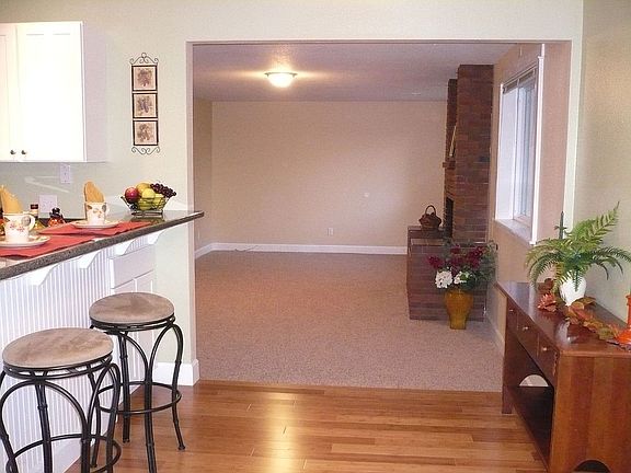 Spacious family room with fireplace