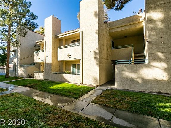 2nd image of 940 N Sloan Ln APT 203