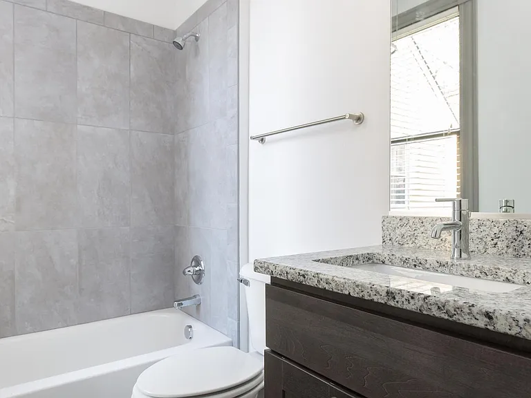 1803 Boston Ave — Photo 10