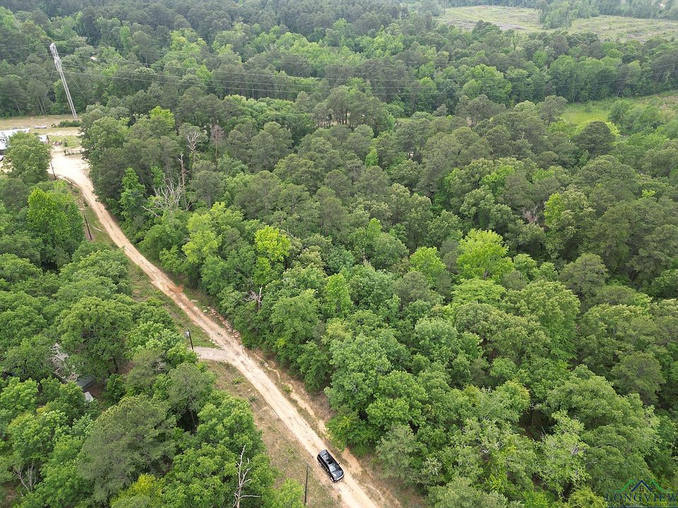 2nd image of Hickory Dr