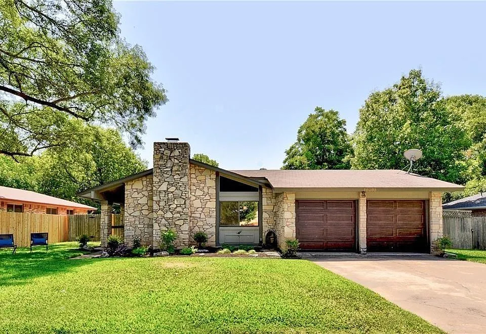 10605 Golden Quail Dr