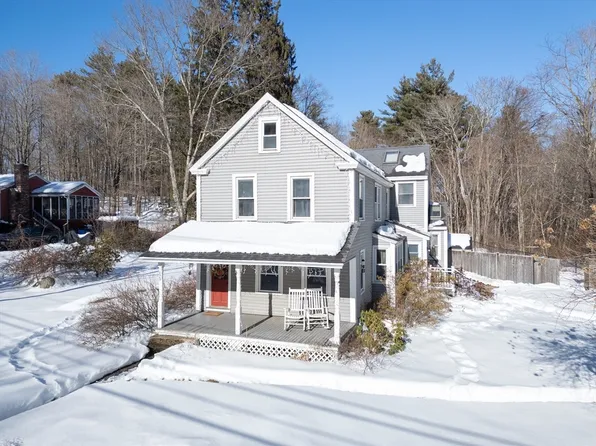 268 Wood St, Hopkinton, MA 01748