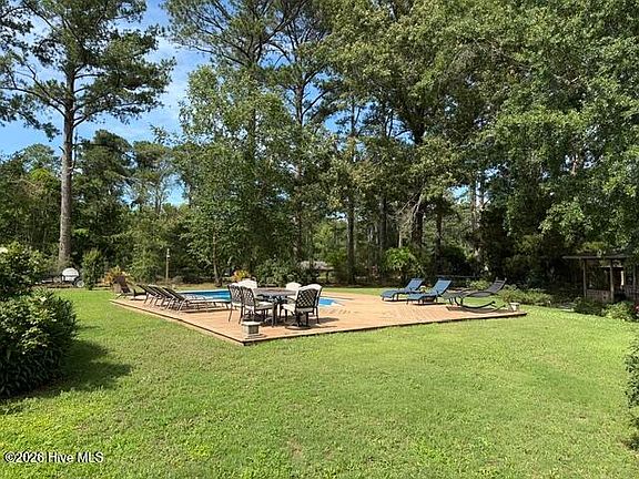 3rd image of 2813 Deer Trail Road
