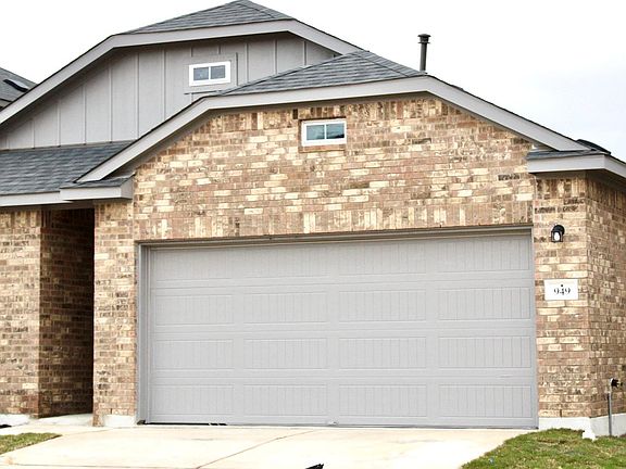 2nd image of 949 Blue Oak Blvd