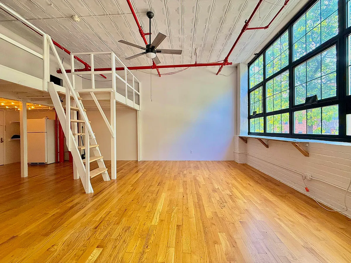 Building Photo - 248 McKibben St #1Z