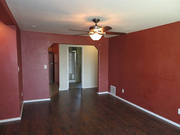 5th image of 1601 NW 12th St
