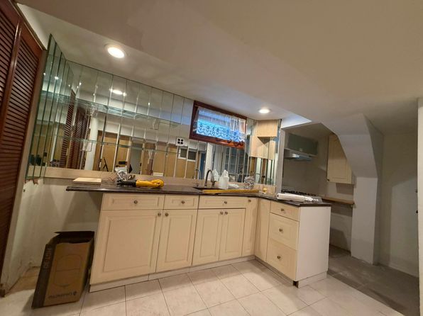 154-70 11th Ave #1