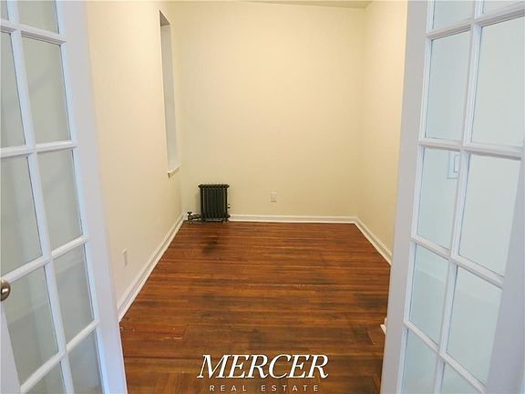 4th image of 434 E 9th St APT 5