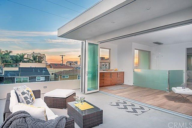 1st image of 6223 E Ocean Blvd