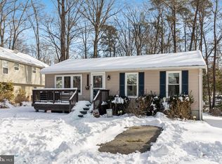 11224 Hickok Ln, Lusby, MD 20657
