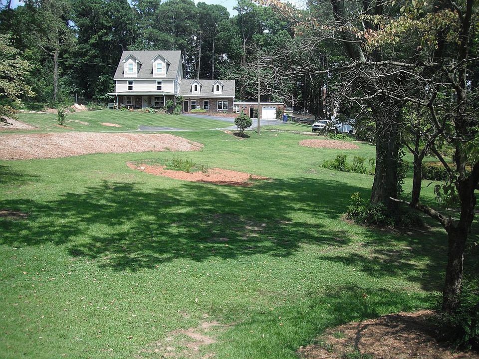 1st image of 2270 Perkerson Rd SW