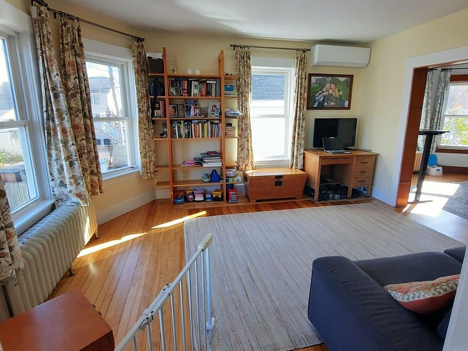 202r Washington St Gloucester, MA Zillow