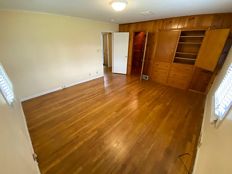411 E State Road 45 Byp — Photo 3