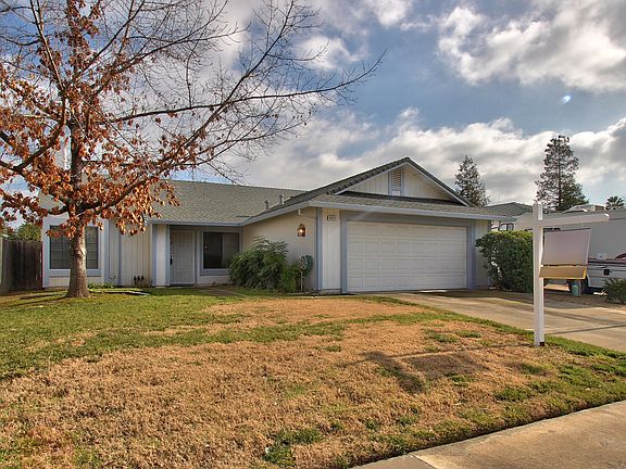 2nd image of 8013 Brightside Ct