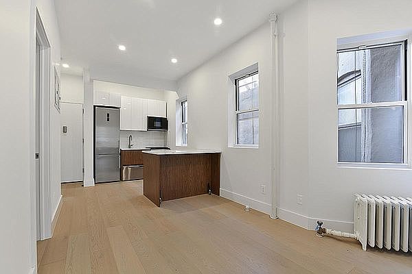 1st image of 228 E 6th St #9-10