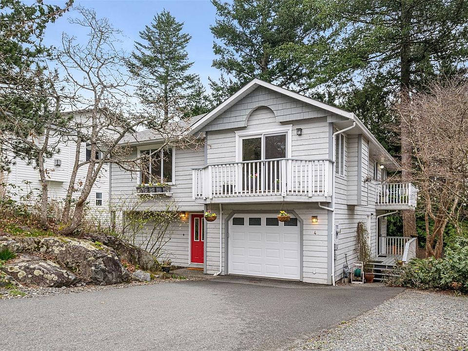 1st image of 890 Admirals Rd #4