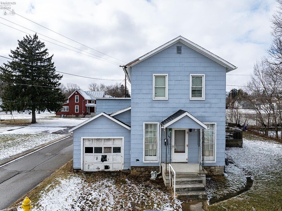 2nd image of 46 Saint Clair St