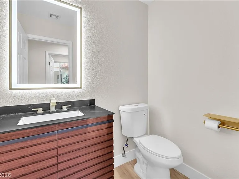 2868 Vista Del Sol Ave — Photo 21