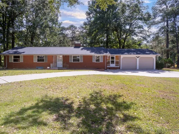 1403 Valencia Dr, Fayetteville, NC 28303