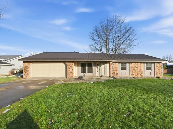 4216 Hickory Ridge Dr, Woodburn, IN 46797