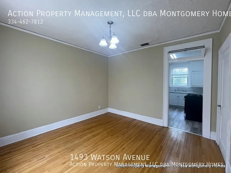 1493 Watson St — Photo 4