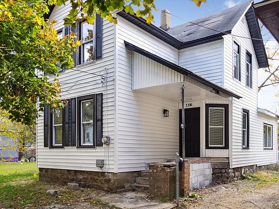 3rd image of 116 E Belmont St