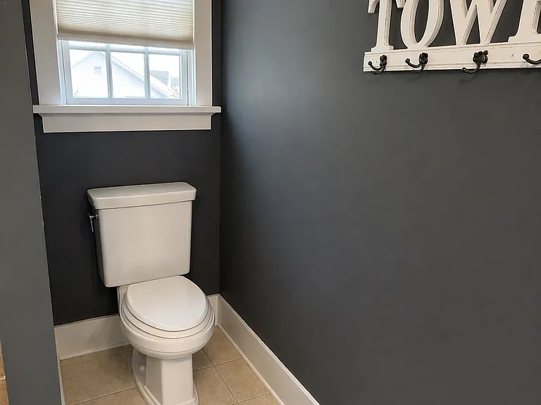 8032 W End Dr — Photo 19