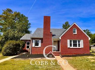 3027 River Rd W, Goochland, VA 23063