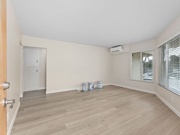 2nd image of 3525 Reynard Way APT A