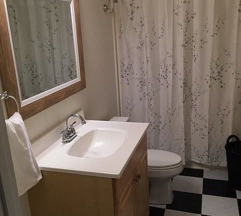 4th image of 208 Greene St APT B