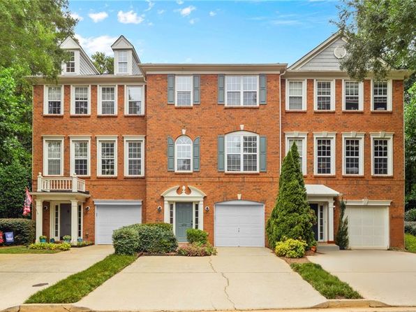 3232 Trace Views Ct