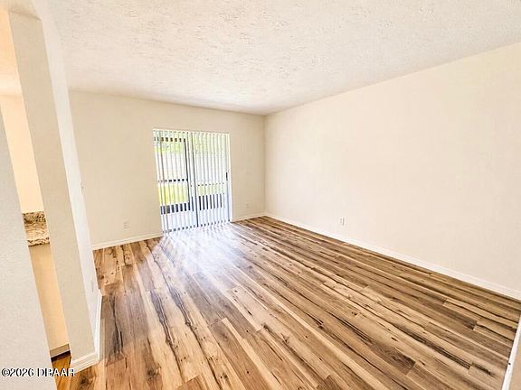 5th image of 411 Banana Cay Dr APT C