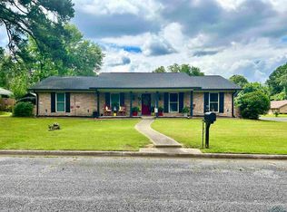 610 Richfield St, Longview, TX 75605