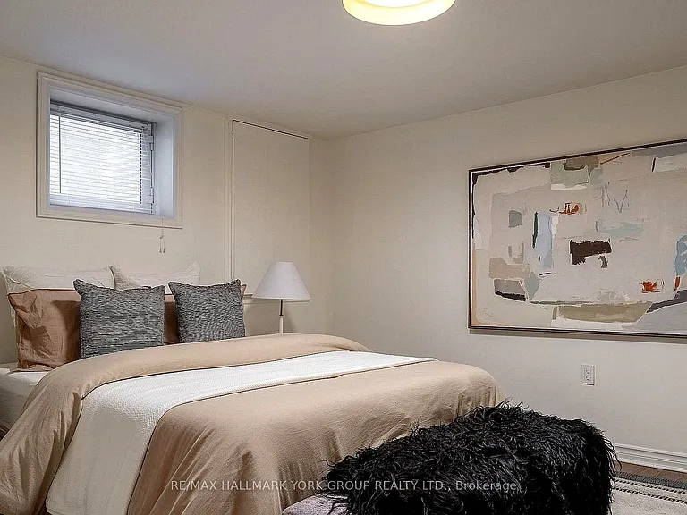 228 Yorkshire Dr #BASEMENT — Photo 10