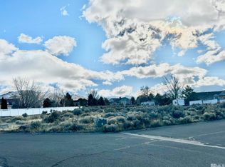 5890 Cross Creek Dr, Winnemucca, NV 89445