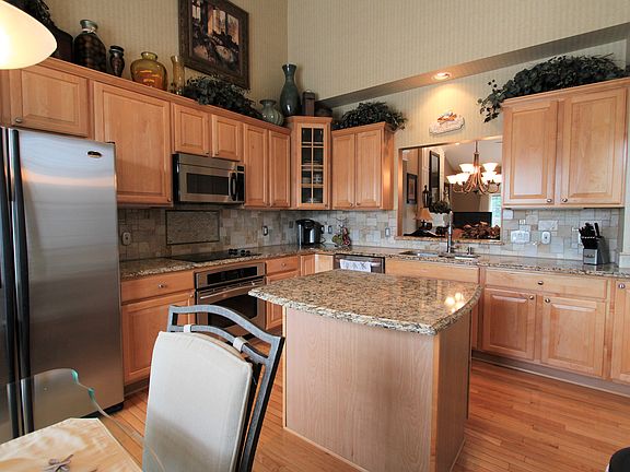 5th image of 44843 Aspen Ridge Dr #179