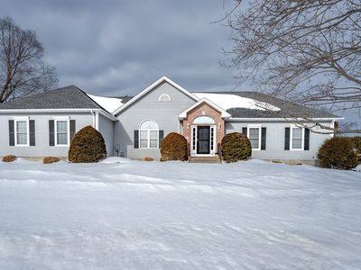 61 Plantation Cir, Westfield, MA, 01085