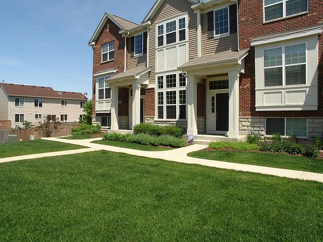 1st image of 2519 Dunraven Ave