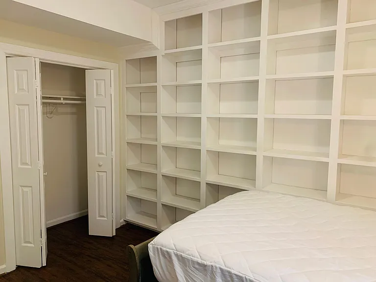 109 Cameron Glen Dr — Photo 10