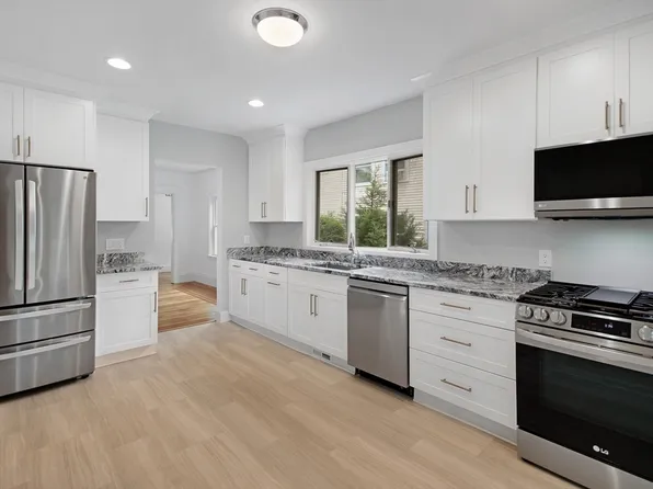 51 Union St #51, Watertown, MA 02472