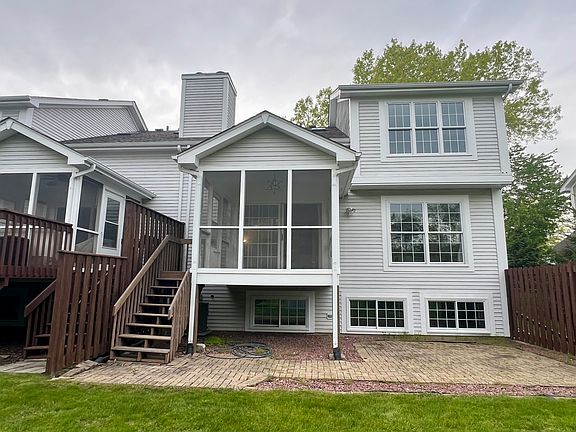 3rd image of 637 Kendallwood Ct