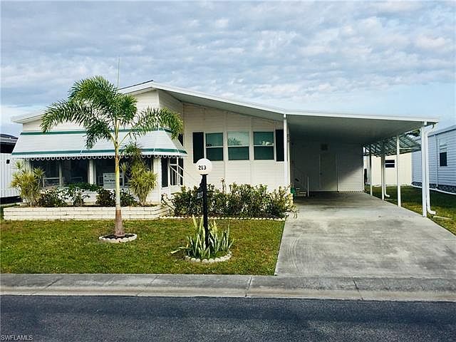 1st image of 213 Rainbow Dr