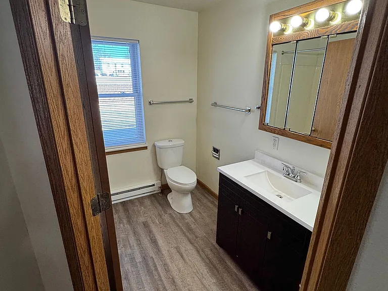 830 Union St — Photo 30