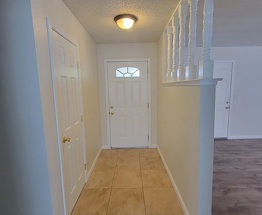 3rd image of 9008 Thilow Dr